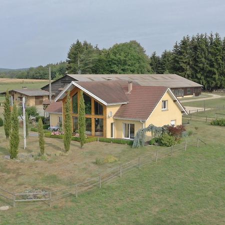 Au Domaine Du Cerf Bed & Breakfast Vyans-le-Val Dış mekan fotoğraf